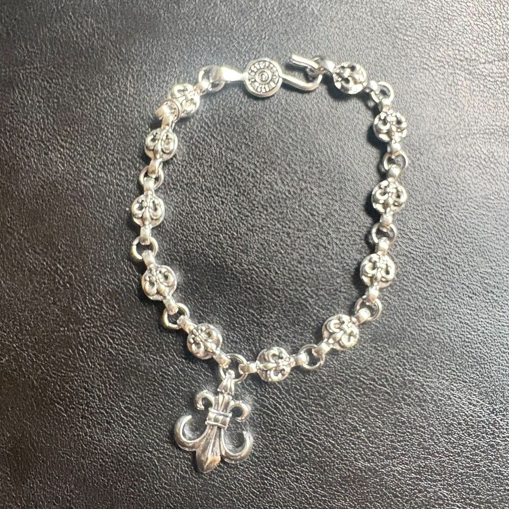 Gothic Fleur de Lis Charm Bracelet Silver Tone 9" Vintage Y2K Grunge Unisex